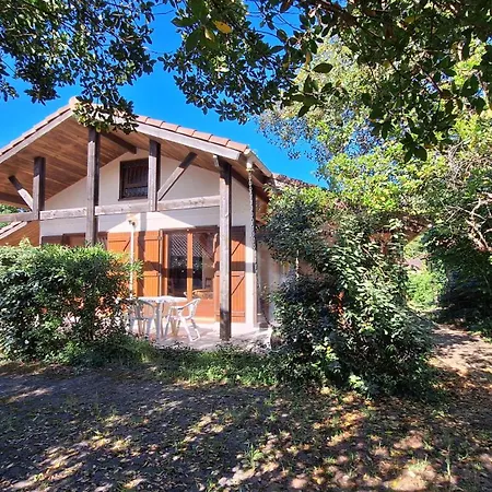 Casa de Férias Jolie Maison Landaise Proche De La *